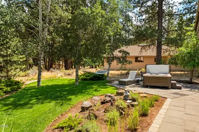 19501 Sunshine Way, Bend, OR 97702 - Photo 56