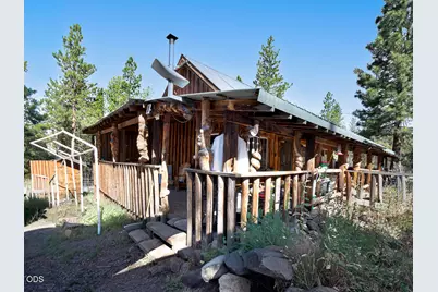 9046 Warbler Drive, Bonanza, OR 97623 - Photo 2
