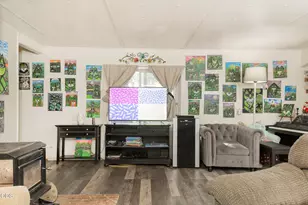 800 Homewood Rd, Grants Pass, OR 97527 - Photo 2