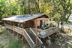 800 Homewood Rd, Grants Pass, OR 97527 - Photo 1