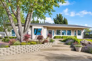 4935 Cherry Ln, Medford, OR 97504 - Photo 72