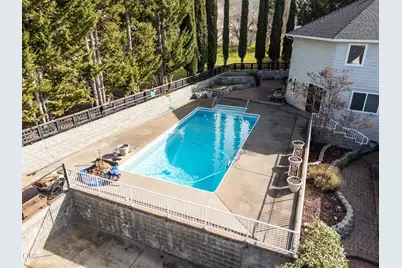 4935 Cherry Lane, Medford, OR 97504 - Photo 14
