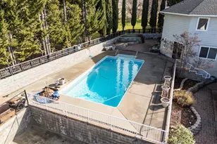 4935 Cherry Ln, Medford, OR 97504 - Photo 14