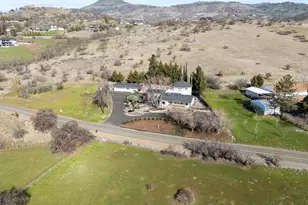 4935 Cherry Ln, Medford, OR 97504 - Photo 76