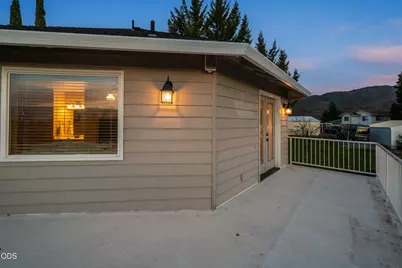 4935 Cherry Lane, Medford, OR 97504 - Photo 72