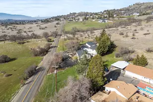 4935 Cherry Ln, Medford, OR 97504 - Photo 84
