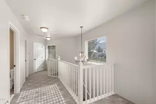 4935 Cherry Ln, Medford, OR 97504 - Photo 36