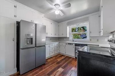 736 NW 3rd Street, Grants Pass, OR 97526 - Photo 20