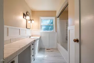 736 NW 3rd St, Grants Pass, OR 97526 - Photo 14
