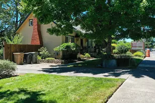 289 E Park St, Grants Pass, OR 97527 - Photo 42