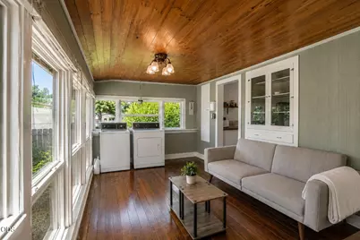 289 E Park Street, Grants Pass, OR 97527 - Photo 12