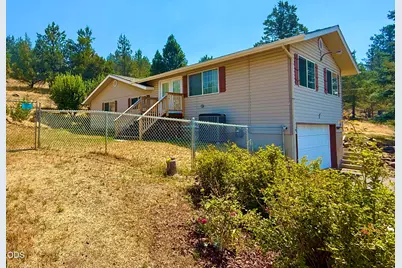 14413 Highway 66, Klamath Falls, OR 97601 - Photo 2