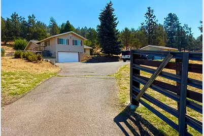 14413 Highway 66, Klamath Falls, OR 97601 - Photo 4