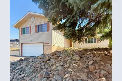 14413 Highway 66, Klamath Falls, OR 97601 - Photo 4