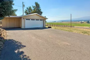 14413 Hwy 66, Klamath Falls, OR 97601 - Photo 52