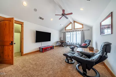 232 Island Pointe Drive, Medford, OR 97504 - Photo 24