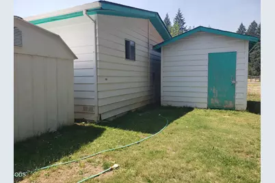 222 Ollis Road #Unit 74, Cave Junction, OR 97523 - Photo 6