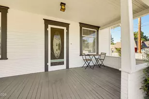 700 N 5th, Jacksonville, OR 97530 - Photo 30