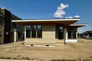 1101 NW Kendrick Pl, Bend, OR 97703 - Photo 2