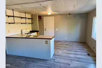 939 S Valley View Road #UNIT 25, Ashland, OR 97520 - Photo 4