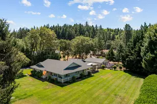 181 Jo Creek Pl, Merlin, OR 97532 - Photo 1