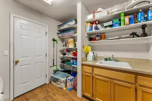181 Jo Creek Pl, Merlin, OR 97532 - Photo 26