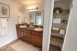 2470 Herrington Way, Medford, OR 97504 - Photo 16