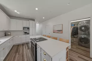 3622 SW Badger Ave, Redmond, OR 97756 - Photo 20
