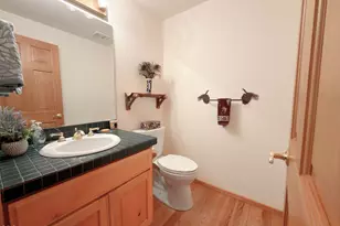 58103 Kinglet Rd, Sunriver, OR 97707 - Photo 14