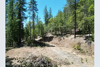 2725 Sykes Creek Road, Rogue River, OR 97537 - Photo 16