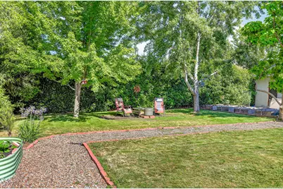 2680 Elliott Avenue, Medford, OR 97501 - Photo 6