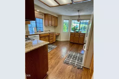 2446 Heritage Way, Medford, OR 97504 - Photo 18