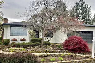 2446 Heritage Way, Medford, OR 97504 - Photo 42