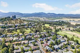 2446 Heritage Way, Medford, OR 97504 - Photo 42