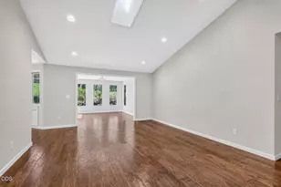 2446 Heritage Way, Medford, OR 97504 - Photo 12