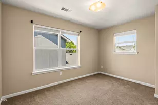 657 Spring Valley Dr, Medford, OR 97501 - Photo 30