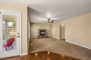 657 Spring Valley Dr, Medford, OR 97501 - Photo 14