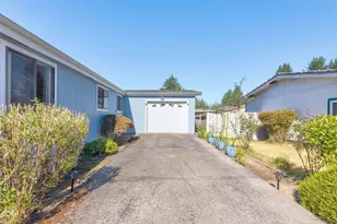 1865 Tamarac Ln, Grants Pass, OR 97527 - Photo 32