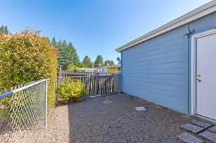 1865 Tamarac Ln, Grants Pass, OR 97527 - Photo 30