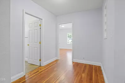 407 W Jackson Street, Medford, OR 97501 - Photo 10