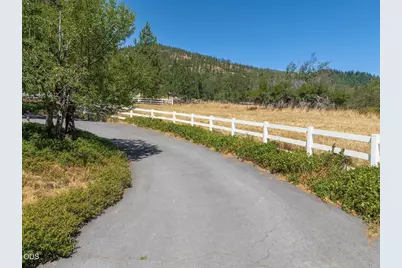 1361 Oxyoke Road, Grants Pass, OR 97526 - Photo 40
