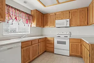 11 Devonwood Ct, Eagle Point, OR 97524 - Photo 14
