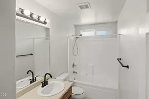 11 Devonwood Ct, Eagle Point, OR 97524 - Photo 18