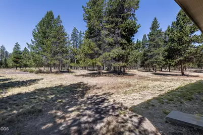 17812 Old Wood Road, Bend, OR 97707 - Photo 6