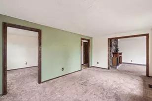 64699 McGrath Rd, Bend, OR 97701 - Photo 12