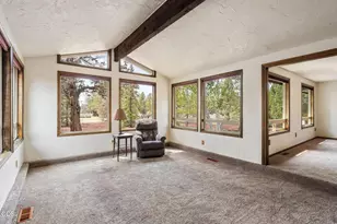 64699 McGrath Rd, Bend, OR 97701 - Photo 6