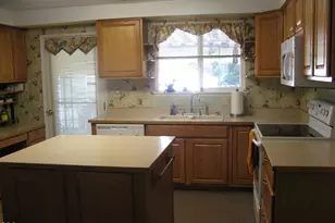720 Brookside Cir, Rogue River, OR 97537 - Photo 6