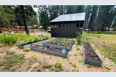 137127 Main Street, Crescent, OR 97733 - Photo 20