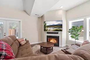 3042 NW Craftsman Dr, Bend, OR 97703 - Photo 50