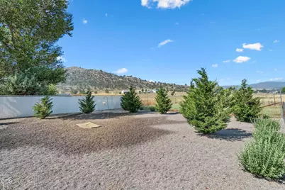 3634 Flint Street, Klamath Falls, OR 97601 - Photo 24